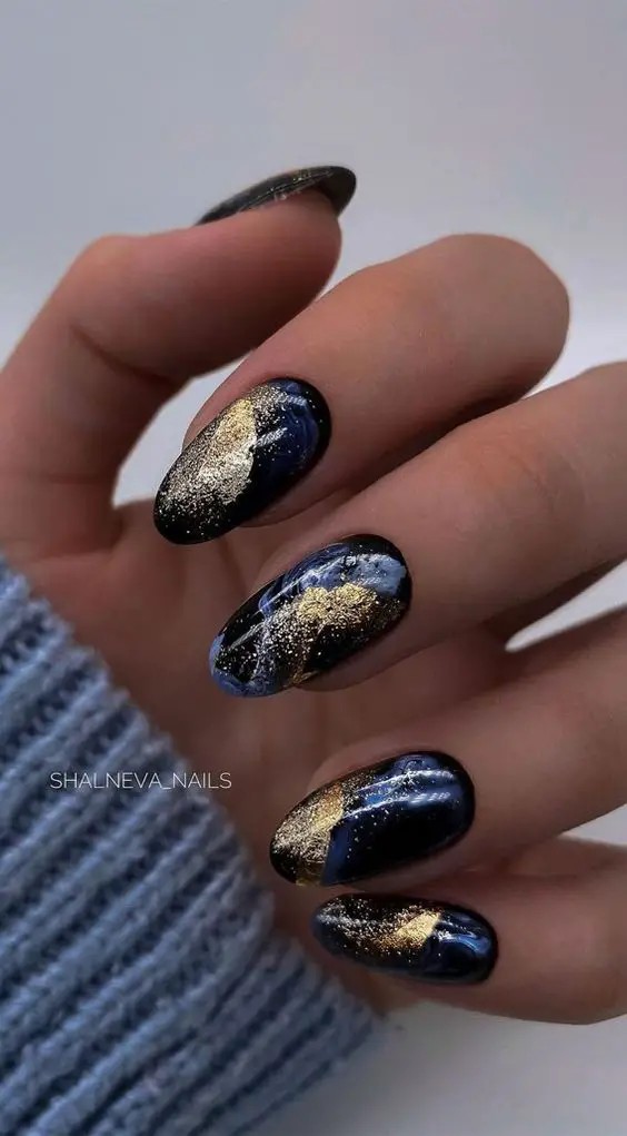 Navy and Gold Elegance