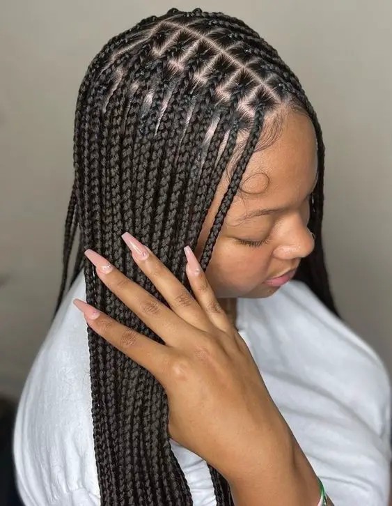 Knotless Braids with Middle Part: