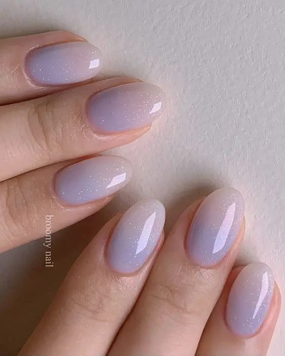 Soft Lavender Gel Nails: