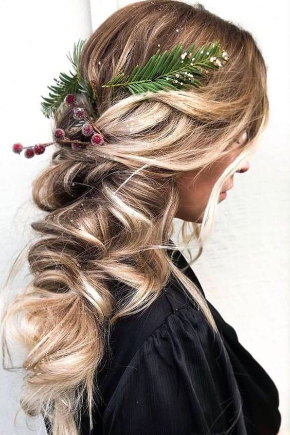 Holly Leaf Hairpin