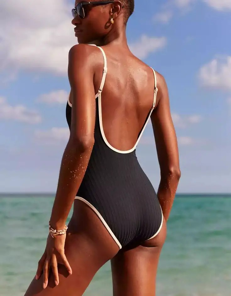 Chic Black One-Piece Swimwear