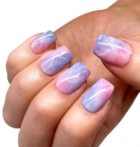 Pastel Marble Nail Art: