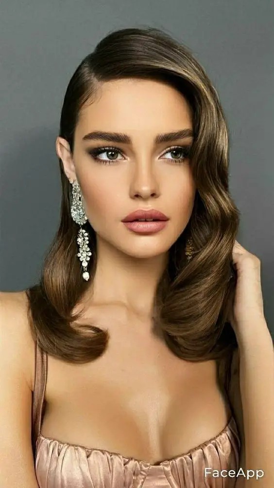 Sleek Side Part