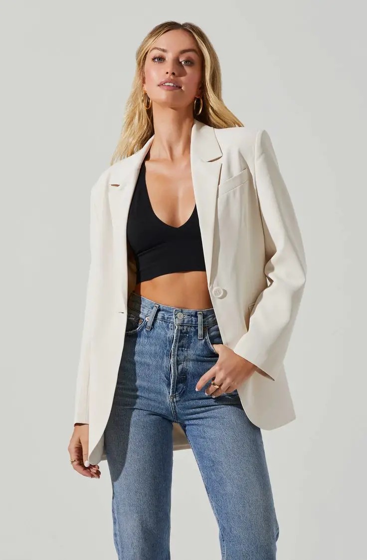 Casual Yet Chic: The Ivory Tailored Blazer