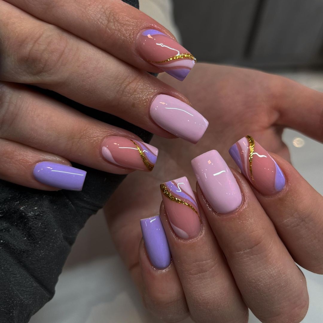 Lavender Elegance with a Golden Twist