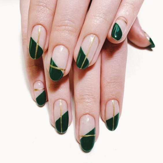 Green Geometric Patterns