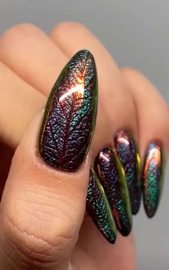 Colorful Chrome Marble Nail Art: