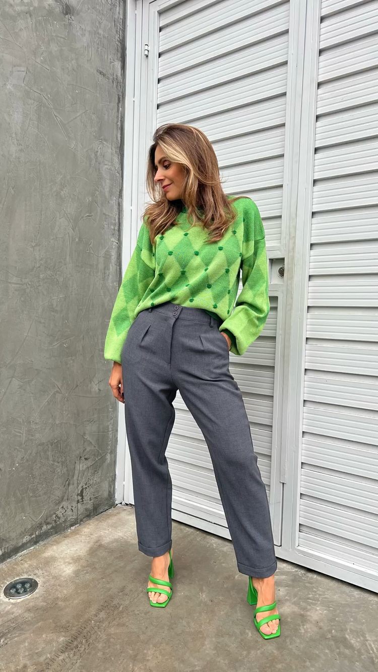 Printed Blouse and Tapered Pants