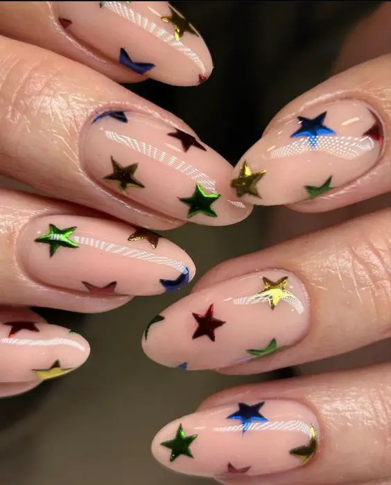 Fireworks-Inspired Nails: Sparkling Beauty