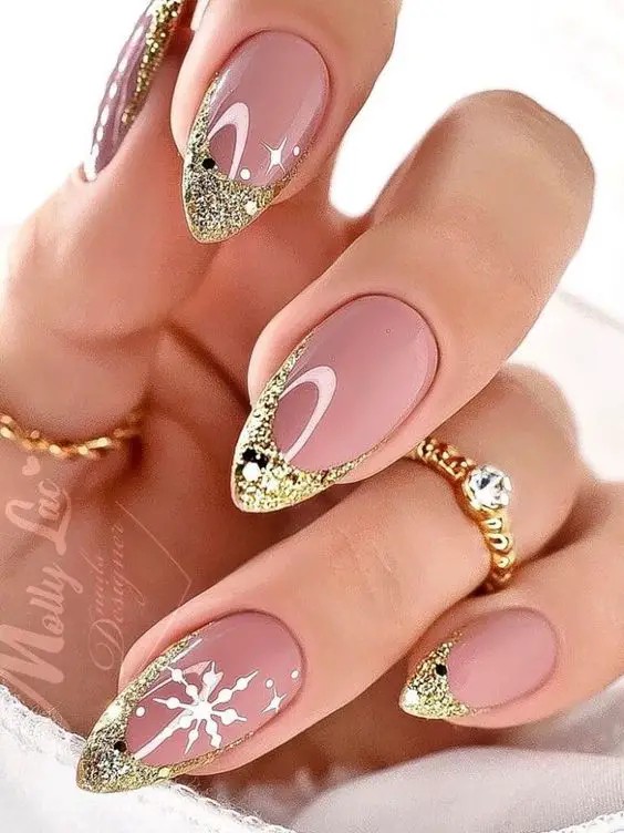 Sparkling Crystal Snowflakes