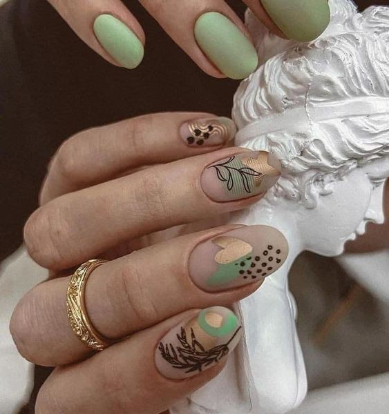 Serene Green with a Floral Flair