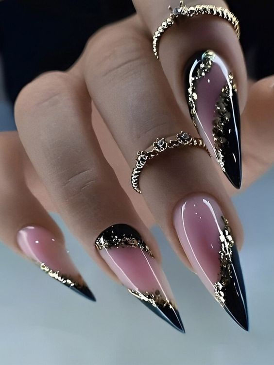 Elegant Black Stiletto Nails: