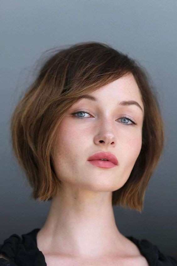 Sleek Blunt Bob: