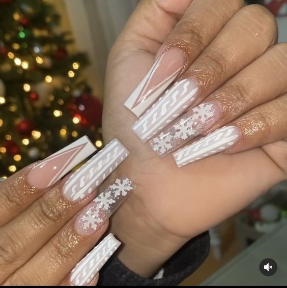 Cute Snowflake Tips