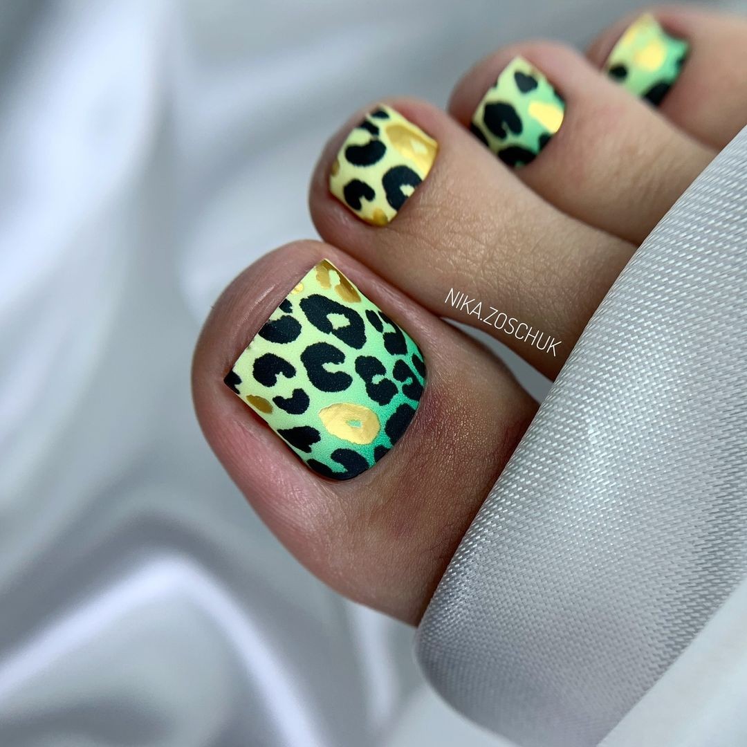 Whimsical Wild: Pastel Leopard Print