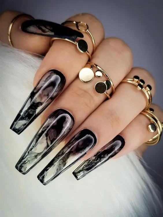 Glossy Black Coffin Nails: