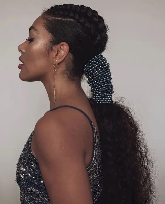 Messy Textured Ponytail