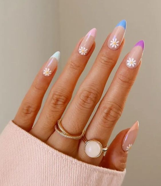 Daisy Nails