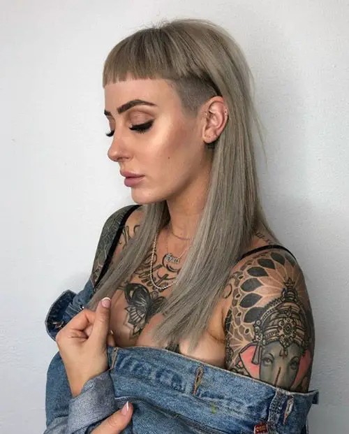 Sleek and Straight Mullet Styles