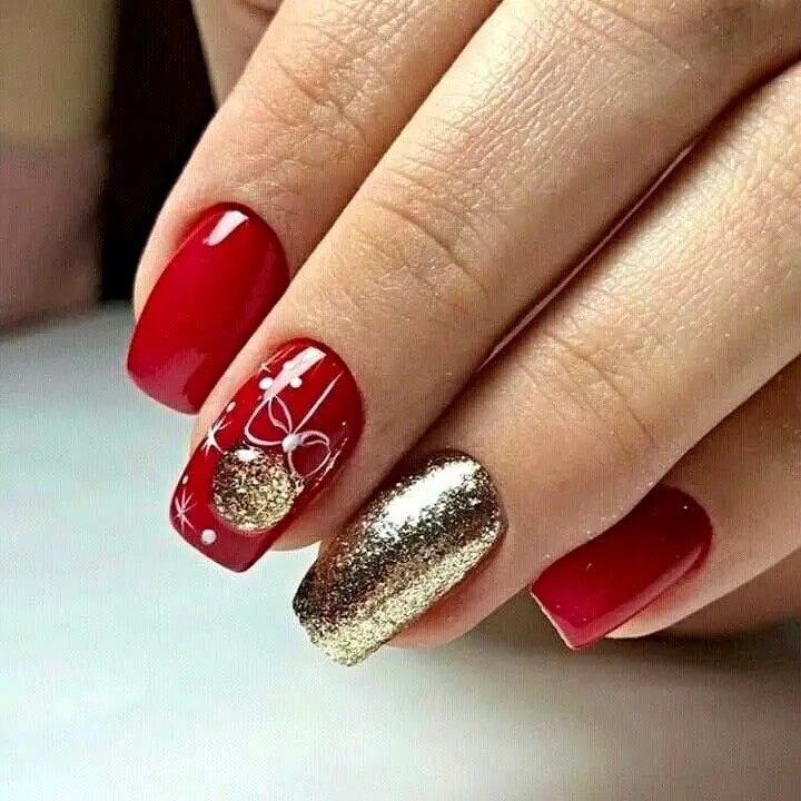 Snow Globe Nails