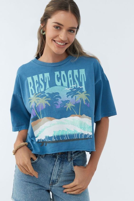 A Cropped Blue T-Shirt with Beach Design