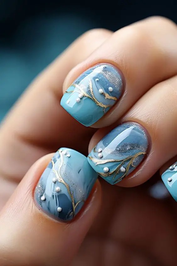 Ocean Waves Nails: