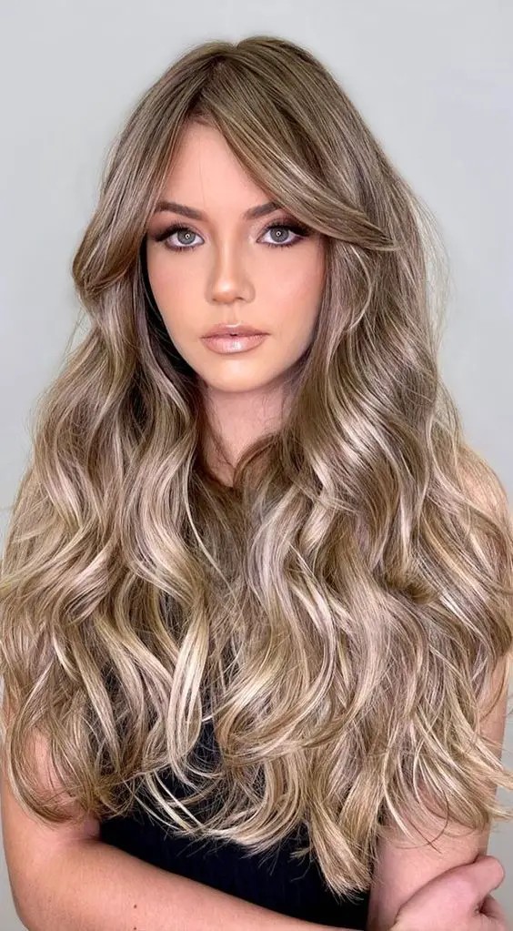 Champagne Blonde