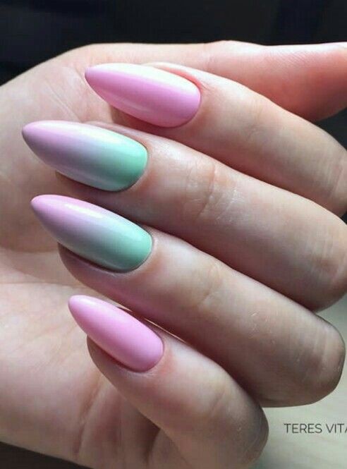 Pastel Ombré Nails: