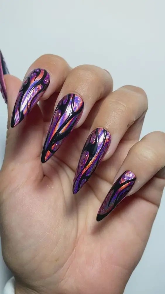 Abstract Purple Chrome Nail Art: