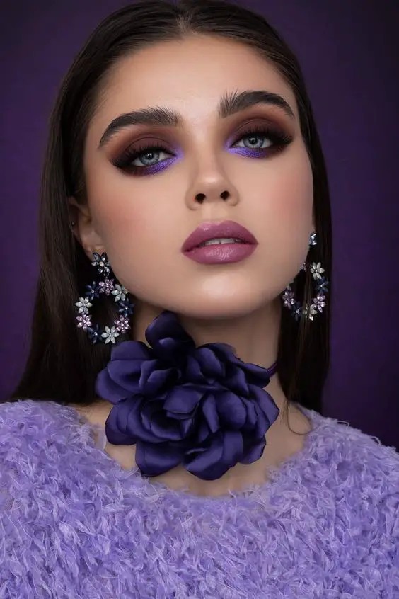 Dramatic Smokey Purple Eyes