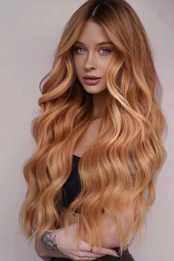 Golden Luxe Waves: The Epitome of Glamour