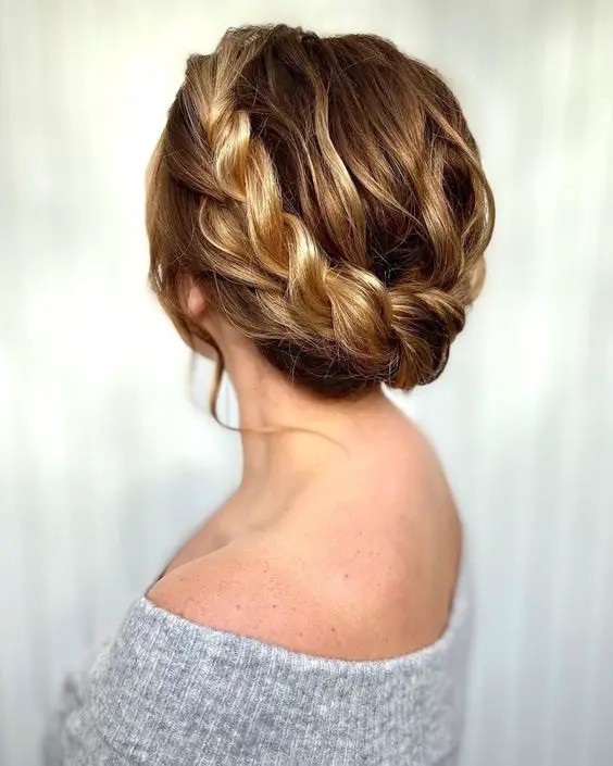 Twisted Halo Braid