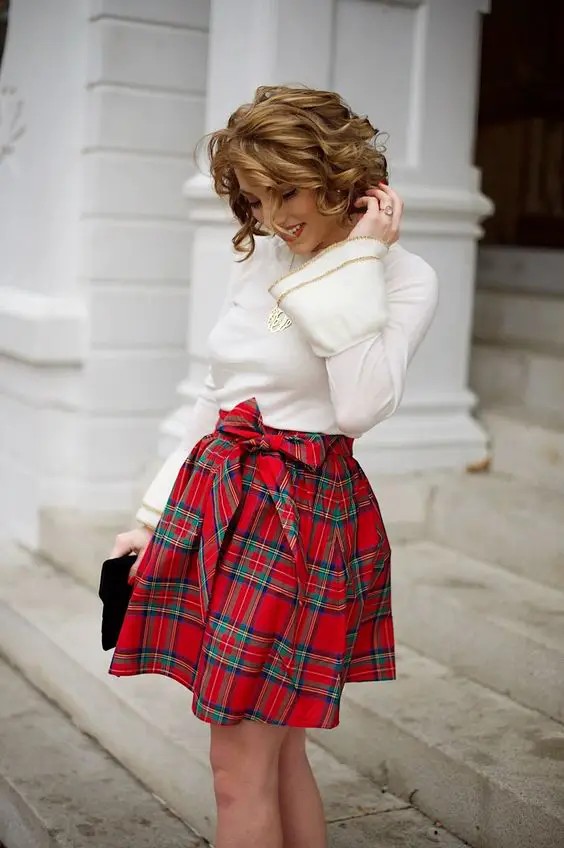 Preppy Holiday Elegance: Classic Charm