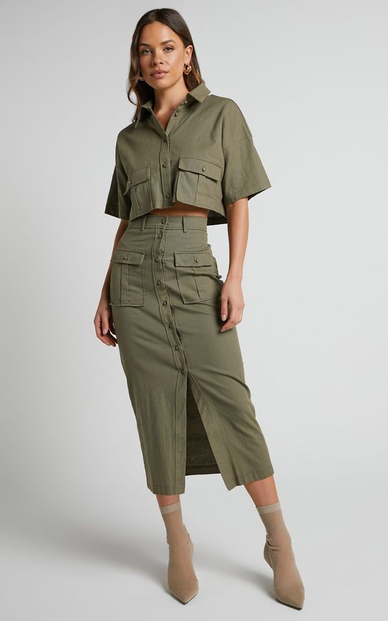 Utilitarian Chic: Military-Inspired Midi Skirt