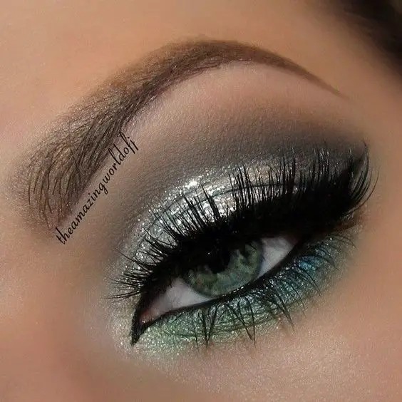 Green and Silver Cut Crease