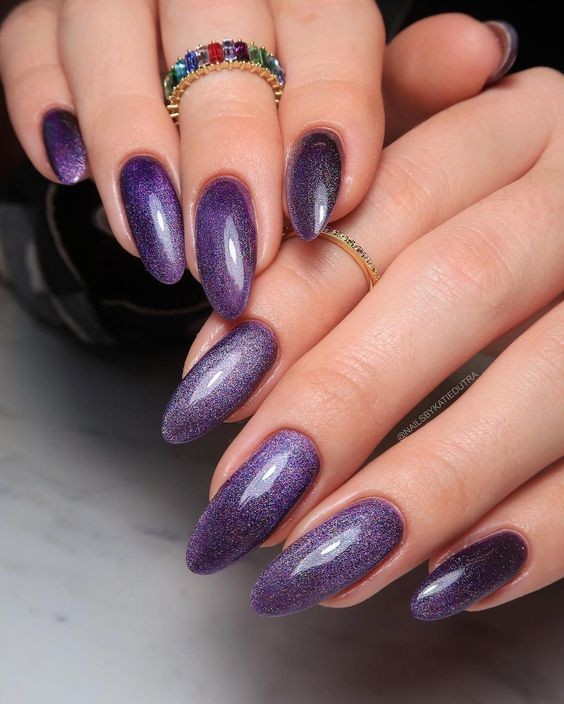 Textured Velvet Gel Nails: