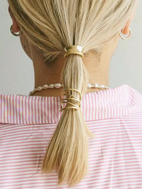 Wrapped Low Chin-Length Ponytail