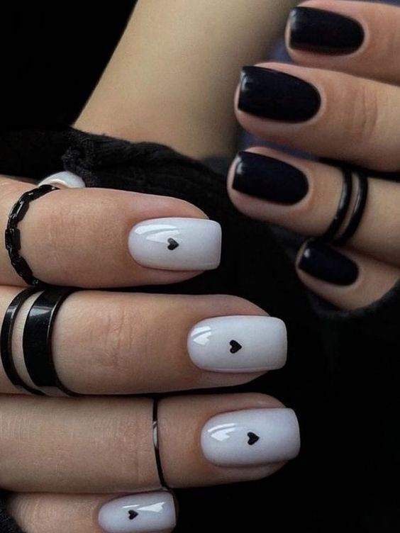 Black and White Contrast: Modern Edge