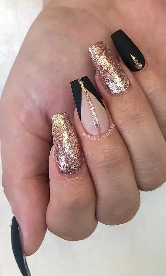 Elegant Gold Glitter