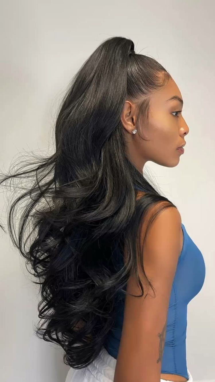 Textured Ponytail Waves