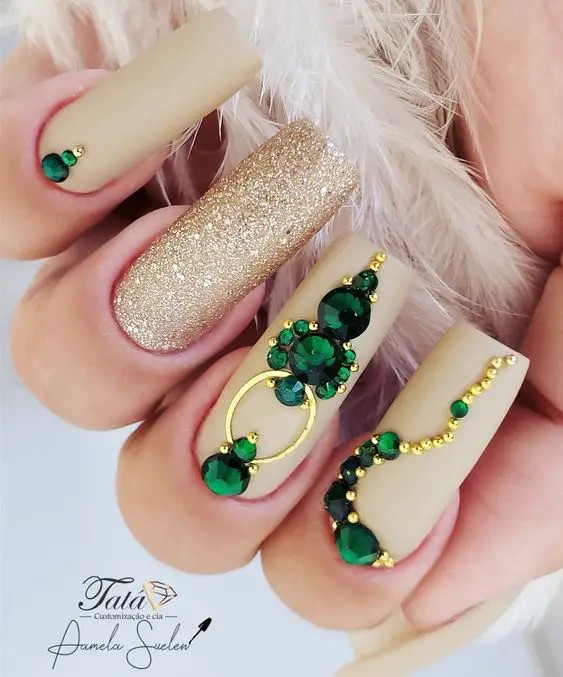 Rhinestone Halo Nails: