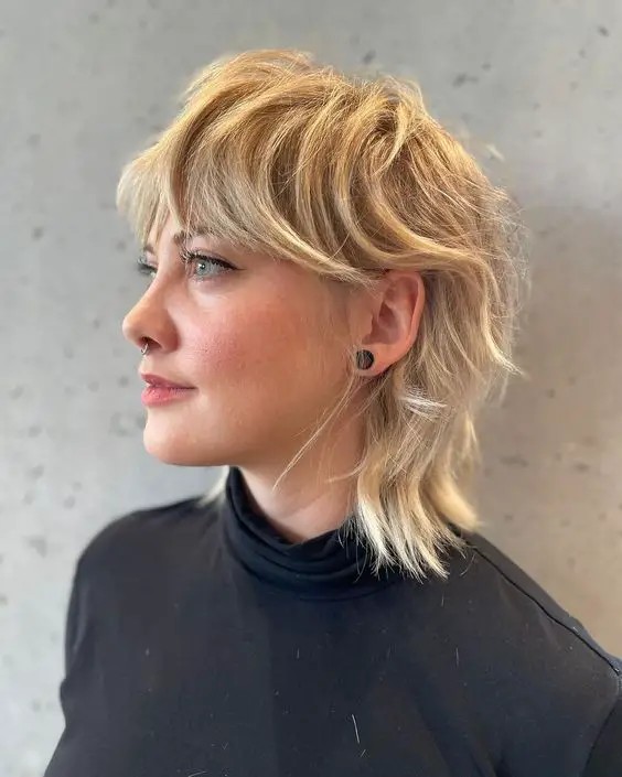 17 Modern Mullet Haircuts for Women with Edge - Pretty Upgrade