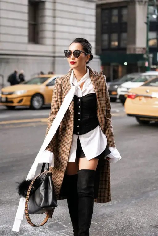 Urban Chic in Monochrome