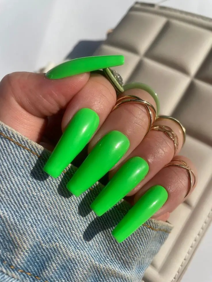 Lime Green Accent Nails: