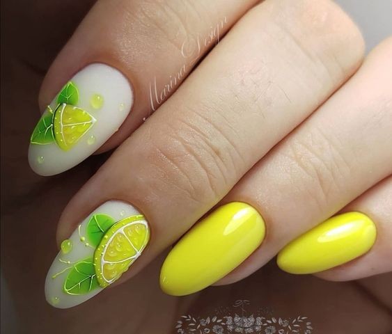 Lemon Slice Nails: