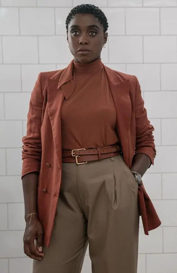 Earthy Tones for a Refined Aesthetic