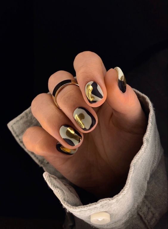 Idea 9: Metallic Accents