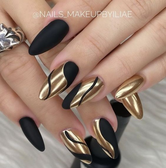 Chic Black and Gold: