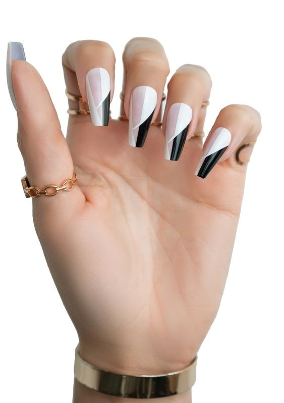 Geometric White Chrome Nail Art: