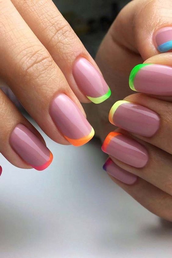 Gradient French Tips: